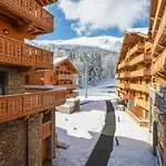Aparthotel Pierre & Premium L'hevana 5*