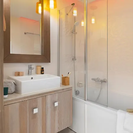 Pierre & Premium L'hevana Aparthotel 5*