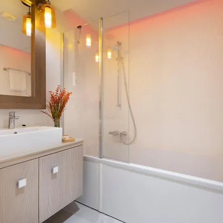 Pierre & Premium L'hevana Aparthotel 5*
