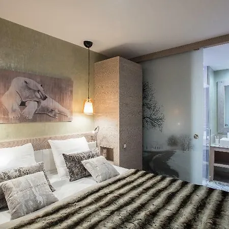 Aparthotel Pierre & Premium L'hevana 5*