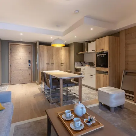 Aparthotel Pierre & Premium L'hevana Méribel